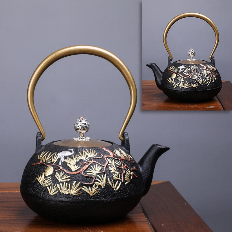Japanese High quality Cast Iron Teapot Induction Cooker Kettle With Strainer Tea Pot Oolong Tea Coffee Maker Office Tea set 1.2L
