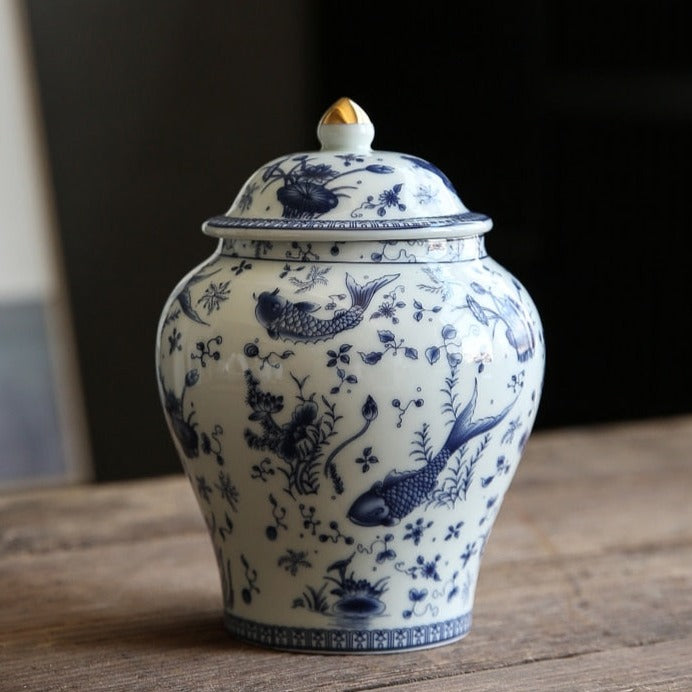 Antique Style Blue and White Porcelain Sealed Tea Caddy  with a Fish Pattern Ceramic Storage Jar 