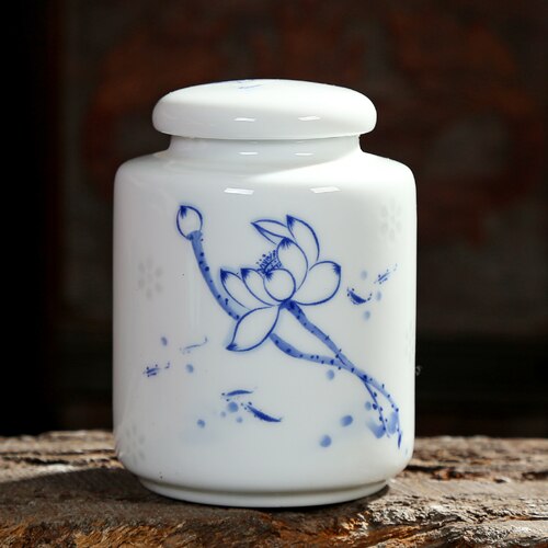 Chinese Style Blue and White Porcelain Ceramic Tea Caddy