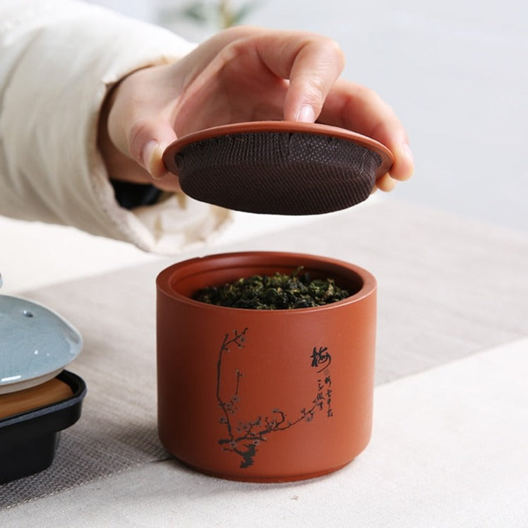 Chinese Purple Clay Dry Storage Can With Lid and Handle