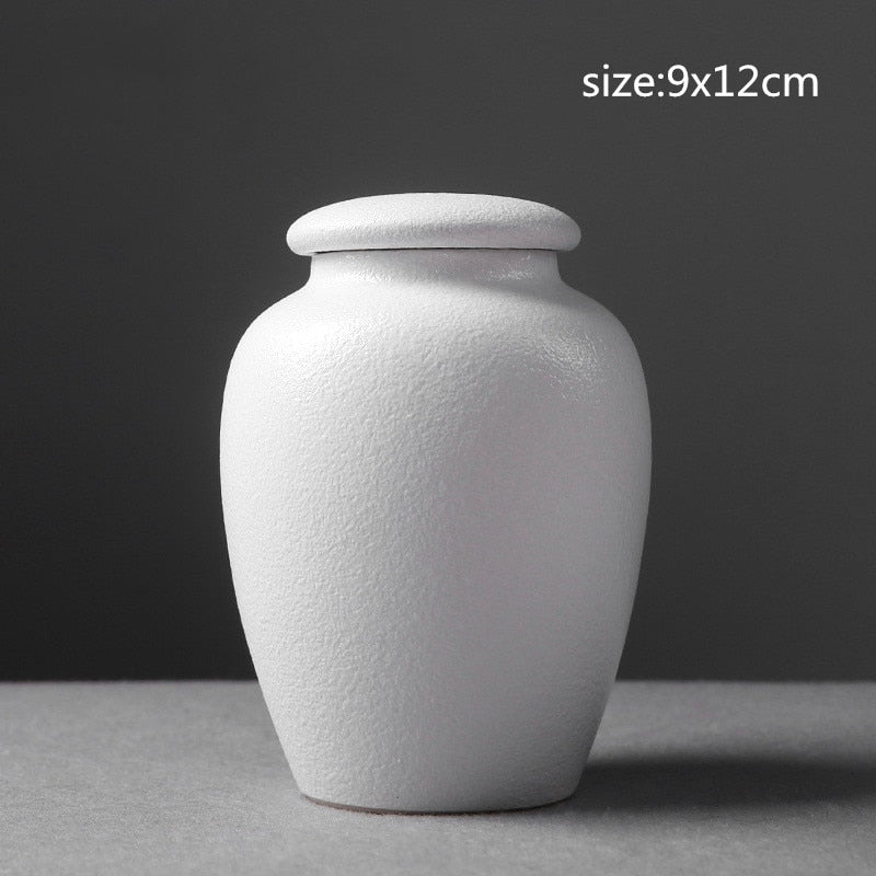 Large capacity black pottery tea can Portable Sealed Jar travel Tea Caddy Storage Spice Tea Boxes Candy storage tank Home Decor